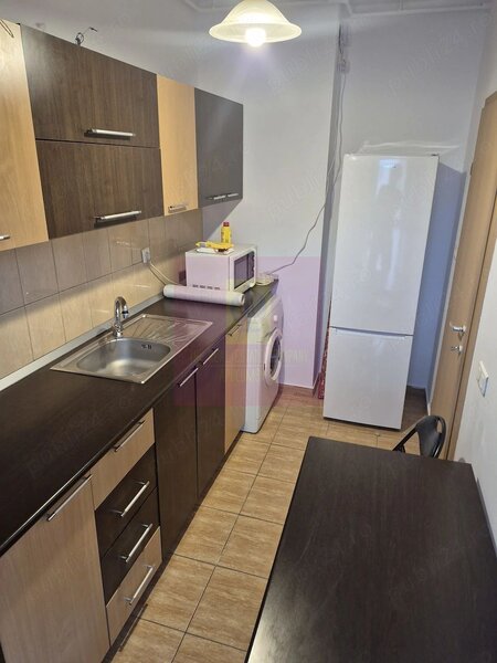 Garsoniera | Complex Rasarit de Soare   Auchan Titan | Etaj 10 din 11 | 69.000
